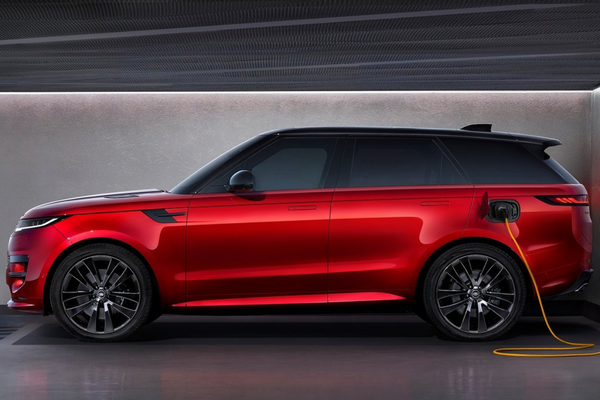 Clicka Car 2023 Range Rover Sport Hybrid